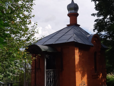 Часовня над могилами родителей св. Тихона Задонского, Саввы и Домники..